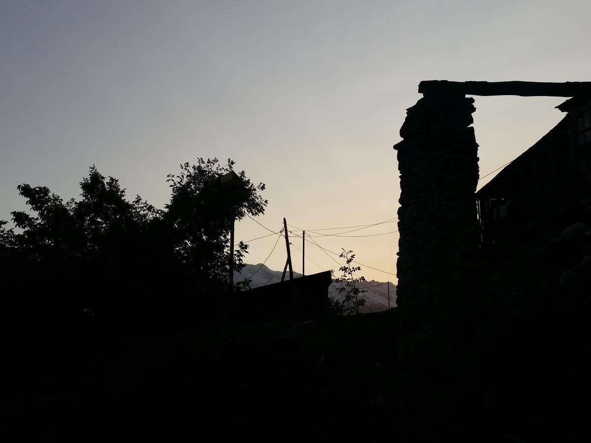 Lagami House Hotel Mestia Exterior foto