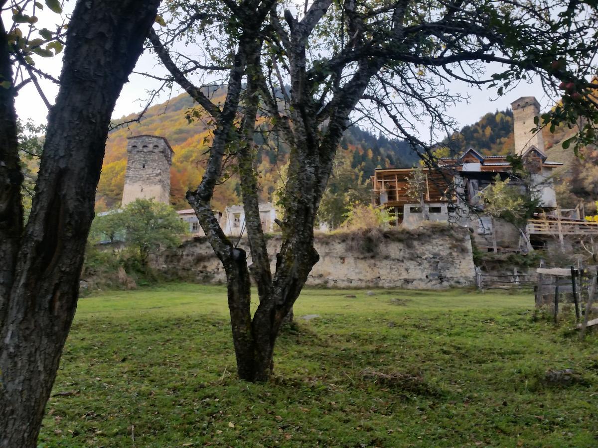 Lagami House Hotel Mestia Exterior foto